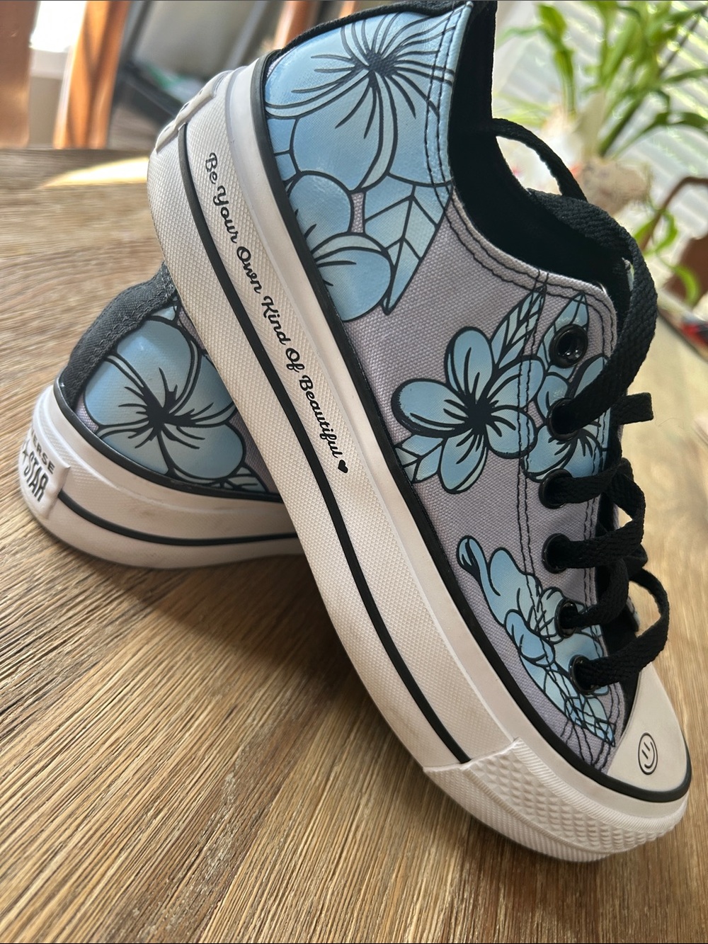 🔥🌸Converse custom Floral Canvas Sneakers - 7.5W- 5.5M